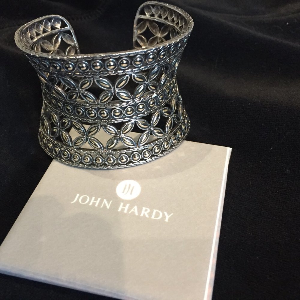 JOHN HARDY CUFF